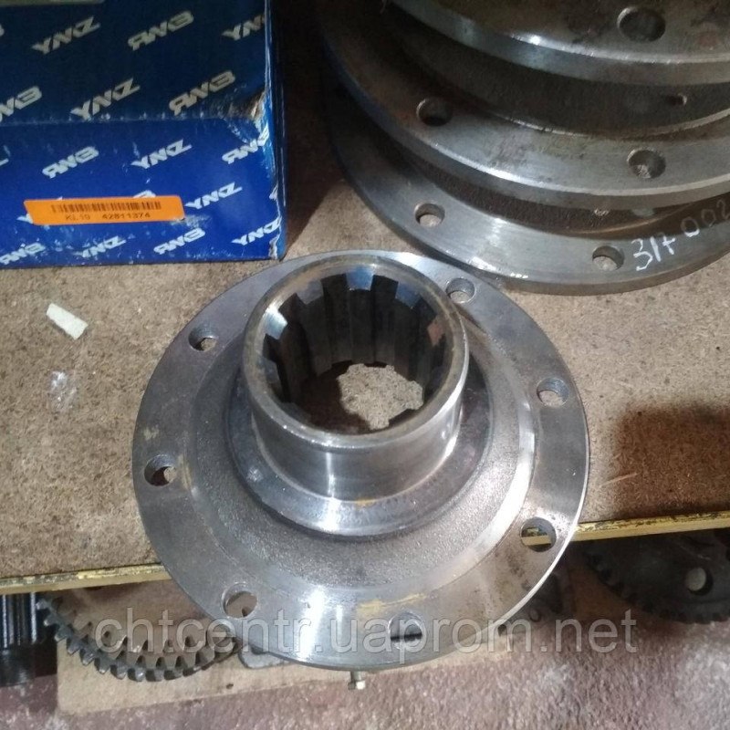 236-1701240, фланець крепл.кард.вала КПП а/м КРАЗ а/м МАЗ