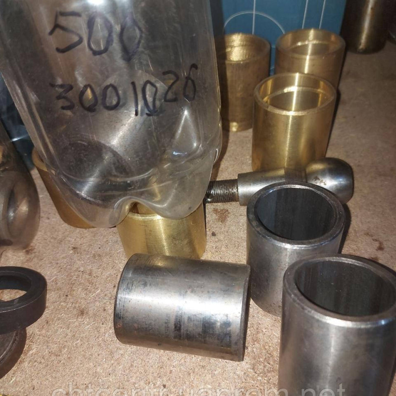 500-3001016, втулка шквор.верх.вис. а/м КРАЗ,МАЗ