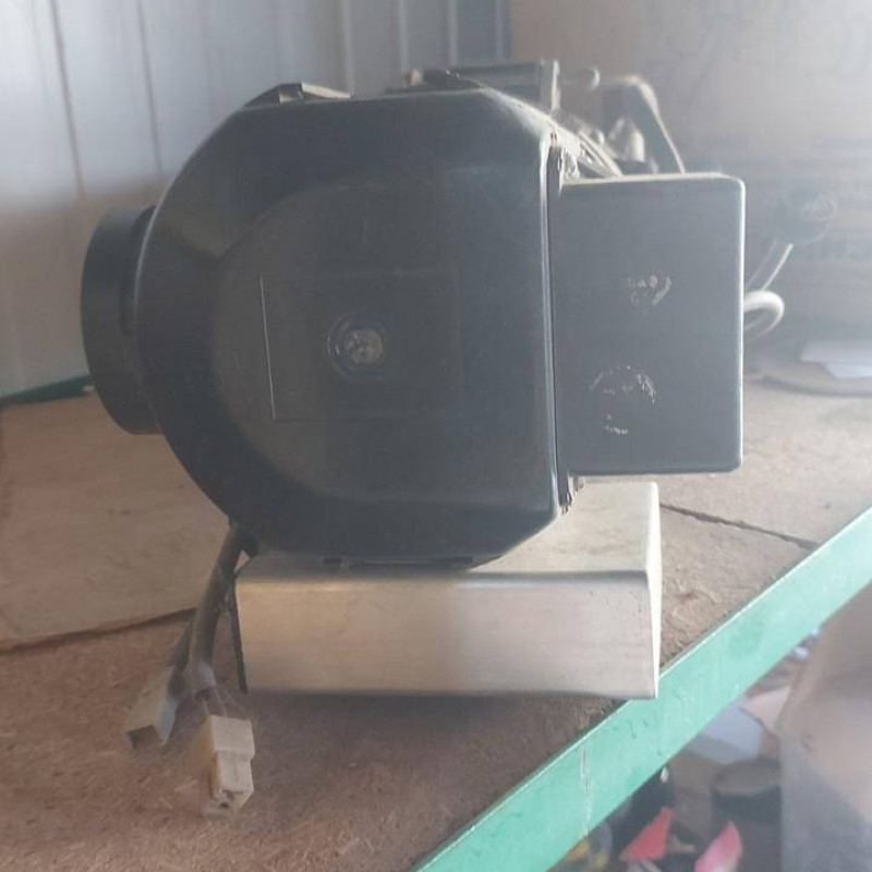 Рідинний підігрівач 15.8106000