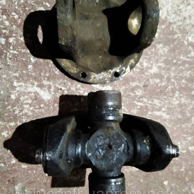 Фланець-вилка валу карданного а/м Краз