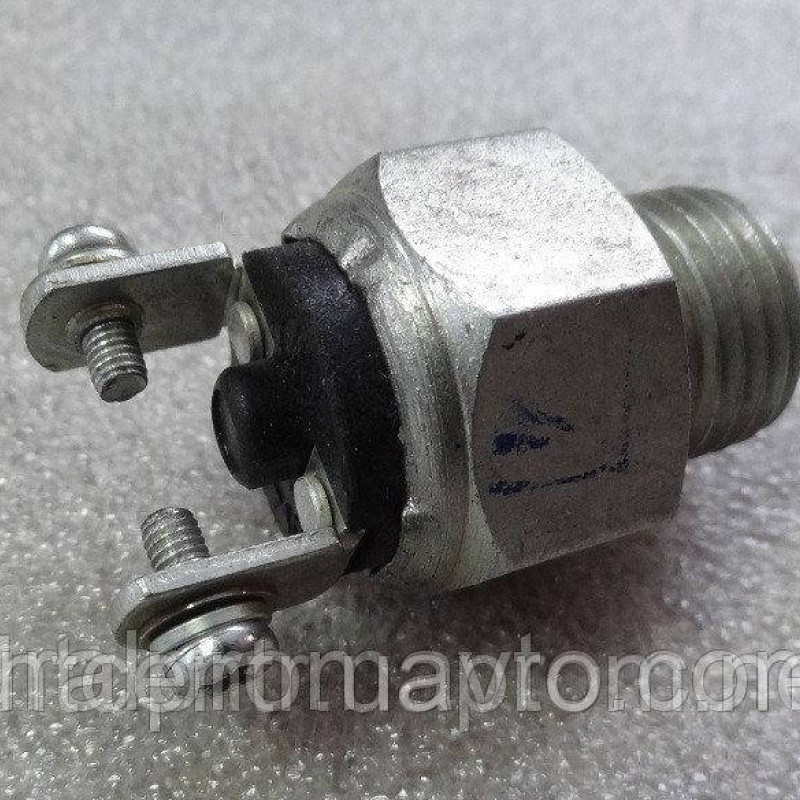 15-3710000, перемикач світла